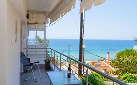Zoe Seaview Apartment By Rentalspro - Nea Moudania Halkidiki